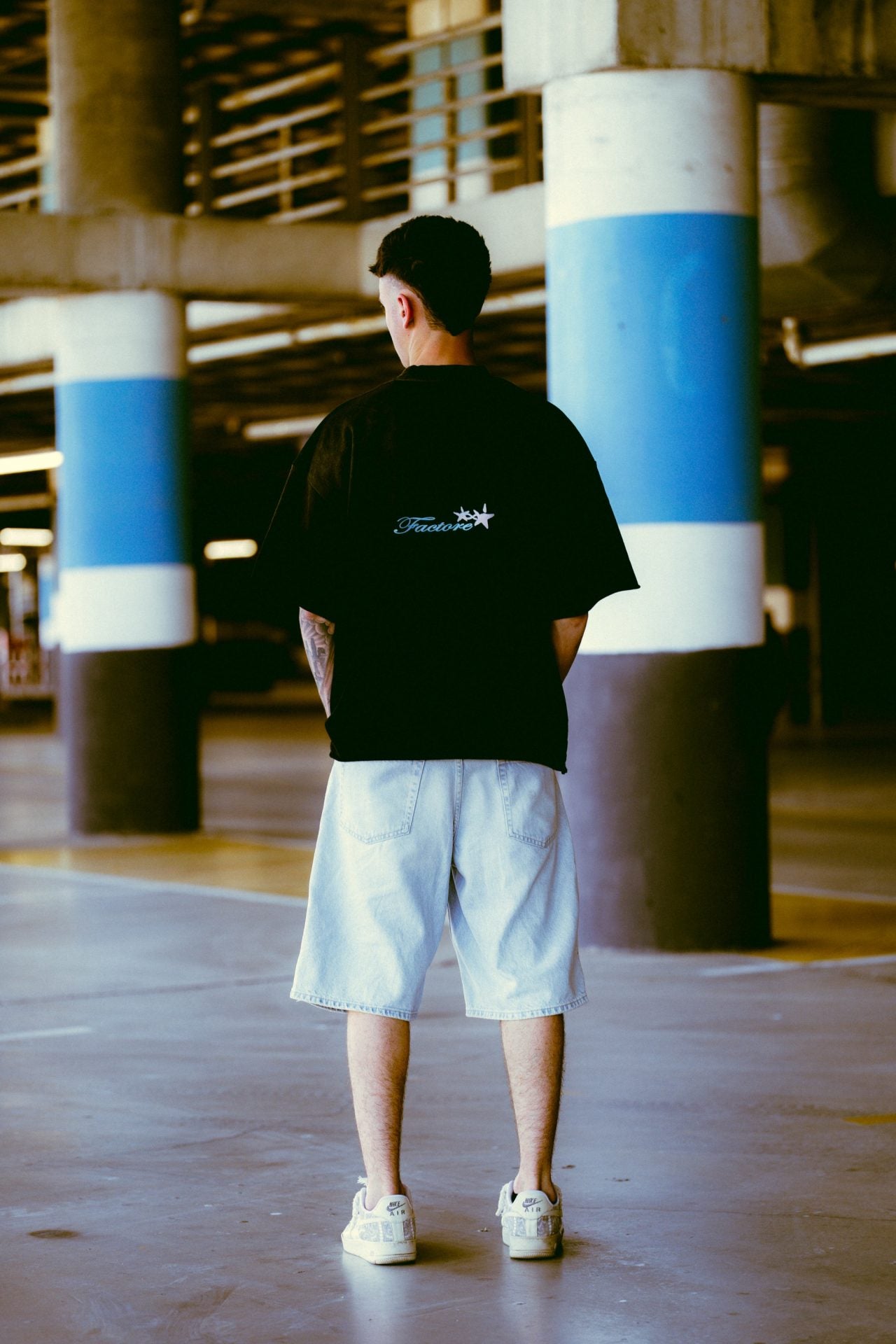 BLACK SPRAY FACTORE 2025 T-SHIRT